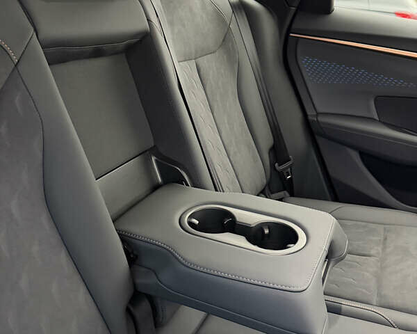 Синій Cupra Terramar, об'ємом двигуна 1.98 л та пробігом 2 тис. км за 49680 $, фото 37 на Automoto.ua