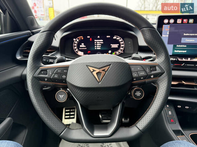 Синій Cupra Terramar, об'ємом двигуна 1.98 л та пробігом 2 тис. км за 49680 $, фото 47 на Automoto.ua