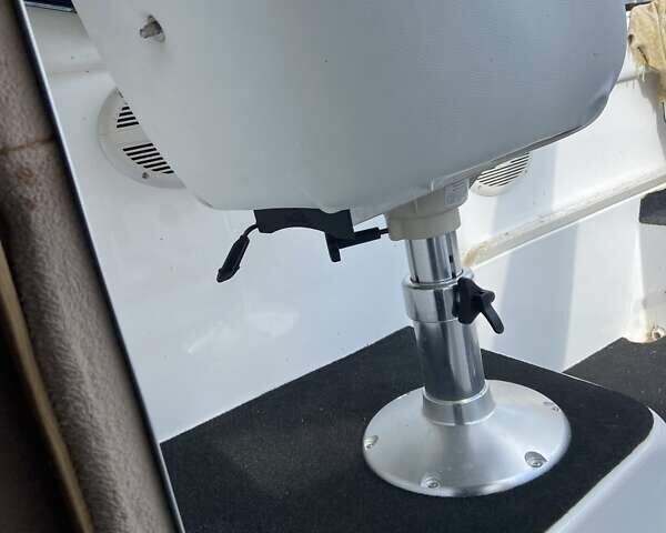 Белый Delfin (Дельфин) 650, объемом двигателя 0 л и пробегом 320 тыс. км за 23000 $, фото 13 на Automoto.ua