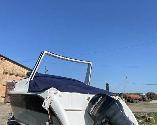 Белый Delfin (Дельфин) 650, объемом двигателя 0 л и пробегом 320 тыс. км за 23000 $, фото 2 на Automoto.ua