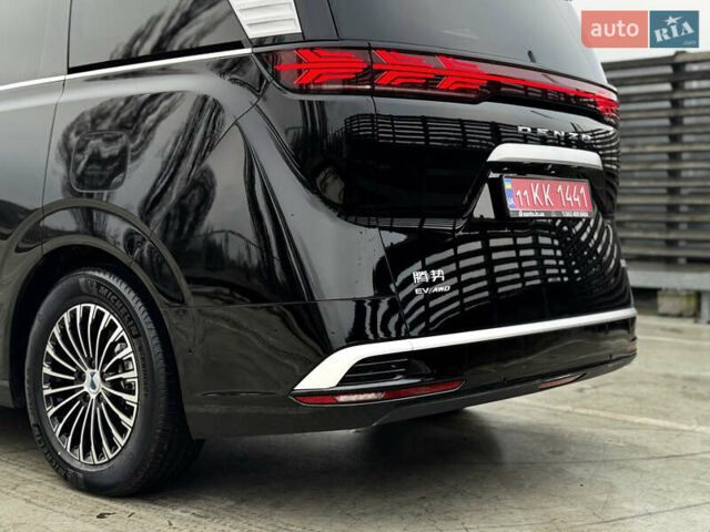 Черный Denza D9, объемом двигателя 0 л и пробегом 13 тыс. км за 56000 $, фото 33 на Automoto.ua