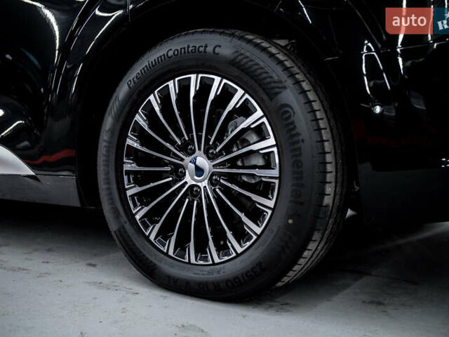 Чорний Denza D9, об'ємом двигуна 0 л та пробігом 1 тис. км за 70000 $, фото 3 на Automoto.ua