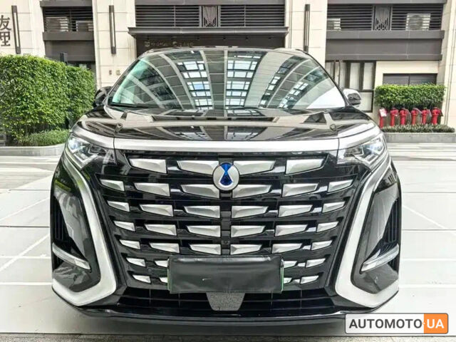 купити нове авто Denza D9 2024 року від офіційного дилера VinAVto Denza фото