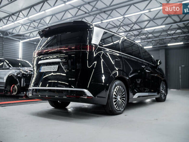 Чорний Denza D9, об'ємом двигуна 0 л та пробігом 1 тис. км за 70000 $, фото 10 на Automoto.ua