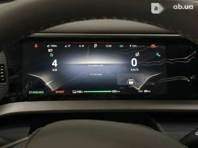 Denza D9, объемом двигателя 0 л и пробегом 1 тыс. км за 67000 $, фото 13 на Automoto.ua