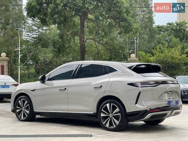 Белый Denza N7, объемом двигателя 0 л и пробегом 20 тыс. км за 35800 $, фото 3 на Automoto.ua