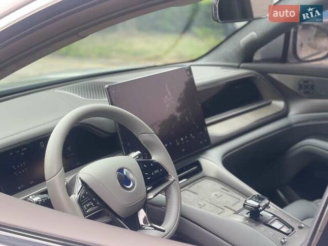 Белый Denza N7, объемом двигателя 0 л и пробегом 20 тыс. км за 35800 $, фото 4 на Automoto.ua