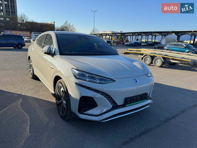 Белый Denza N7, объемом двигателя 0 л и пробегом 1 тыс. км за 37300 $, фото 11 на Automoto.ua