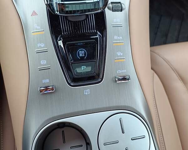 Белый Denza N7, объемом двигателя 0 л и пробегом 1 тыс. км за 43000 $, фото 23 на Automoto.ua