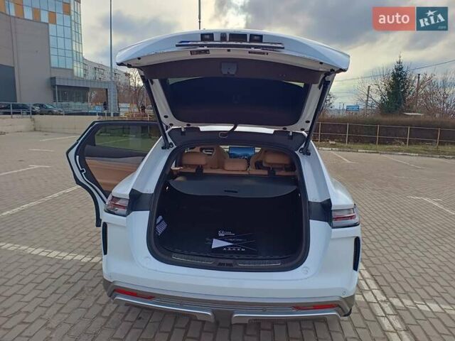 Белый Denza N7, объемом двигателя 0 л и пробегом 1 тыс. км за 43000 $, фото 14 на Automoto.ua