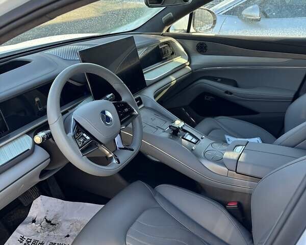 Білий Denza N7, об'ємом двигуна 0 л та пробігом 21 тис. км за 33700 $, фото 8 на Automoto.ua