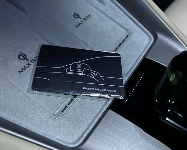 Білий Denza N7, об'ємом двигуна 0 л та пробігом 12 тис. км за 30800 $, фото 2 на Automoto.ua