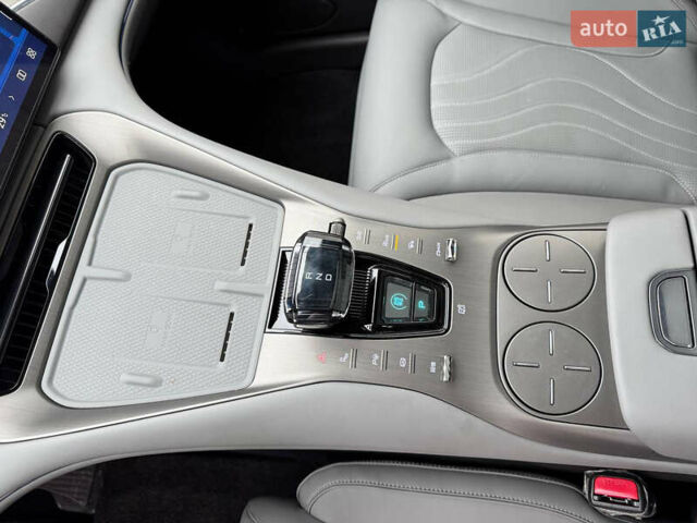 Білий Denza N7, об'ємом двигуна 0 л та пробігом 1 тис. км за 43999 $, фото 19 на Automoto.ua