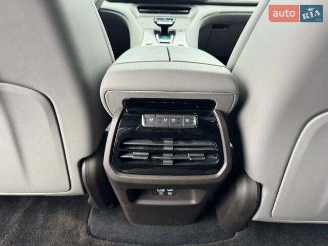 Білий Denza N7, об'ємом двигуна 0 л та пробігом 1 тис. км за 43999 $, фото 10 на Automoto.ua