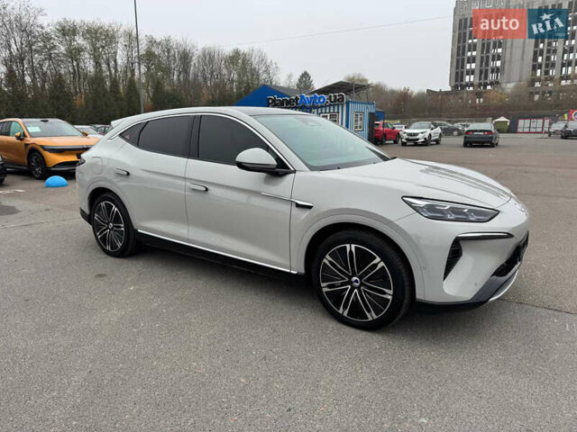 Білий Denza N7, об'ємом двигуна 0 л та пробігом 1 тис. км за 43999 $, фото 7 на Automoto.ua