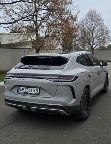 Бежевый Denza N7, объемом двигателя 0 л и пробегом 28 тыс. км за 35500 $, фото 4 на Automoto.ua