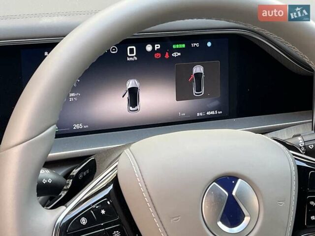 Бежевый Denza N7, объемом двигателя 0 л и пробегом 9 тыс. км за 32900 $, фото 9 на Automoto.ua