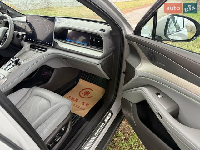 Бежевий Denza N7, об'ємом двигуна 0 л та пробігом 18 тис. км за 35503 $, фото 25 на Automoto.ua