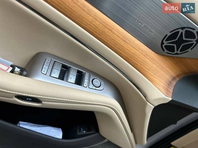 Бежевий Denza N7, об'ємом двигуна 0 л та пробігом 17 тис. км за 36840 $, фото 8 на Automoto.ua