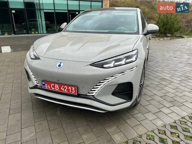 Бежевий Denza N7, об'ємом двигуна 0 л та пробігом 17 тис. км за 36840 $, фото 3 на Automoto.ua