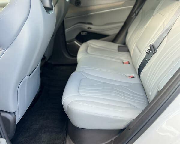 Бежевий Denza N7, об'ємом двигуна 0 л та пробігом 9 тис. км за 34800 $, фото 7 на Automoto.ua