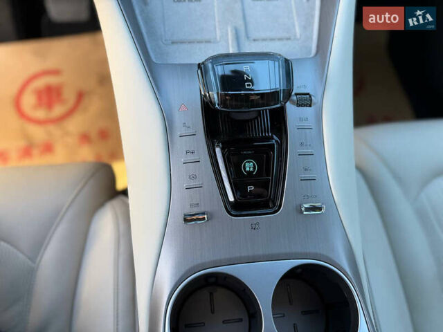 Бежевий Denza N7, об'ємом двигуна 0 л та пробігом 6 тис. км за 37999 $, фото 23 на Automoto.ua