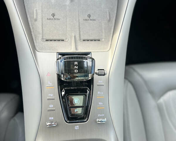 Бежевий Denza N7, об'ємом двигуна 0 л та пробігом 9 тис. км за 34800 $, фото 14 на Automoto.ua