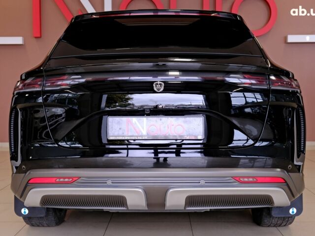 Черный Denza N7, объемом двигателя 0 л и пробегом 45 тыс. км за 33900 $, фото 5 на Automoto.ua