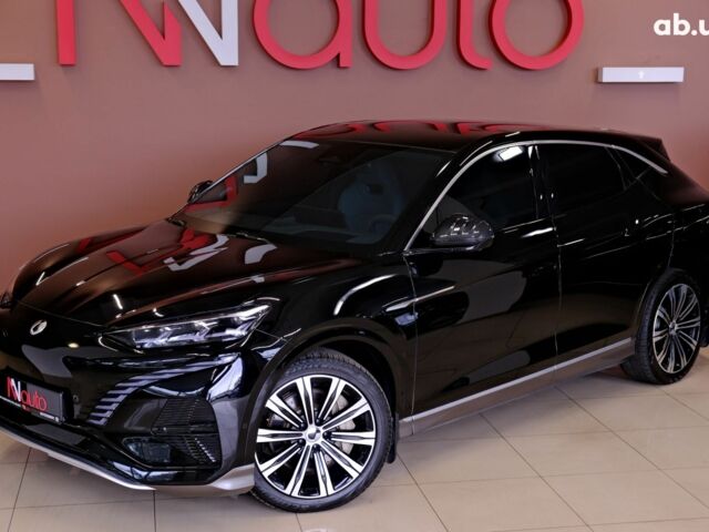 Черный Denza N7, объемом двигателя 0 л и пробегом 45 тыс. км за 33900 $, фото 1 на Automoto.ua