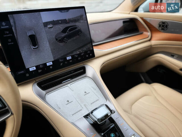 Denza N7, объемом двигателя 0 л и пробегом 10 тыс. км за 34500 $, фото 8 на Automoto.ua