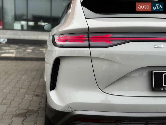 Denza N7, объемом двигателя 0 л и пробегом 10 тыс. км за 34500 $, фото 4 на Automoto.ua