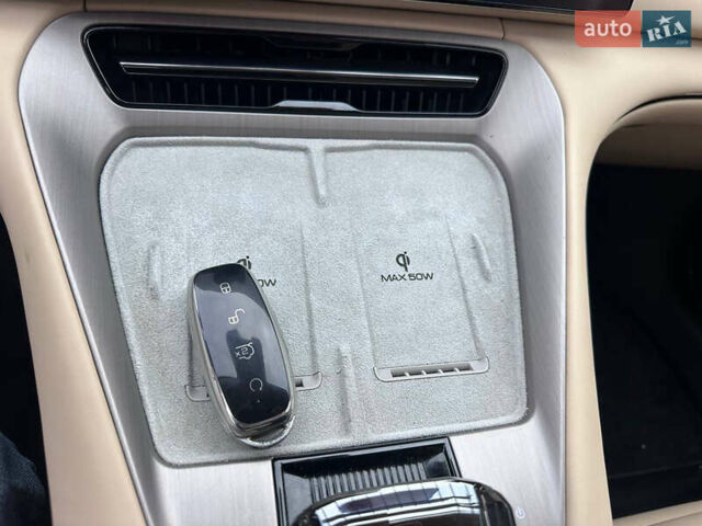 Denza N7, объемом двигателя 0 л и пробегом 1 тыс. км за 34800 $, фото 3 на Automoto.ua