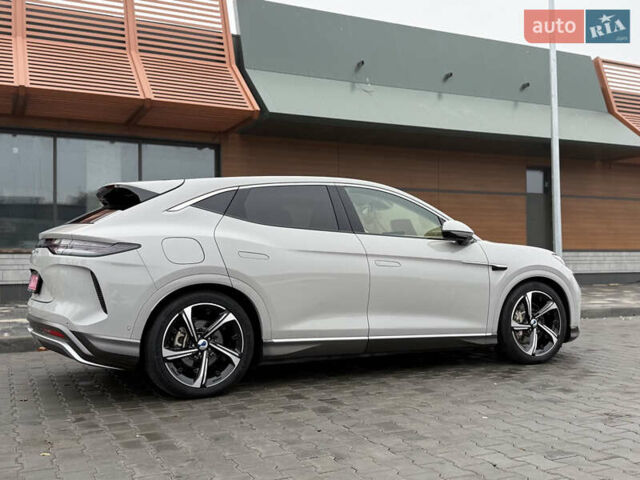 Denza N7, объемом двигателя 0 л и пробегом 10 тыс. км за 34500 $, фото 6 на Automoto.ua