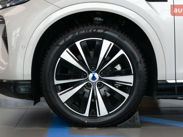 Denza N7, объемом двигателя 0 л и пробегом 0 тыс. км за 36999 $, фото 8 на Automoto.ua