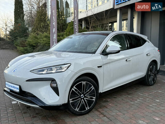 Denza N7, объемом двигателя 0 л и пробегом 7 тыс. км за 38000 $, фото 3 на Automoto.ua