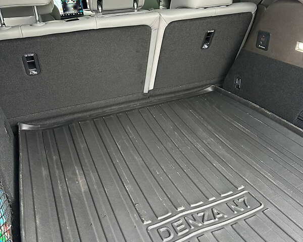 Сірий Denza N7, об'ємом двигуна 0 л та пробігом 1 тис. км за 45000 $, фото 4 на Automoto.ua