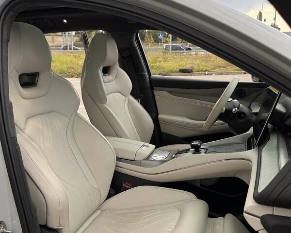 Сірий Denza N7, об'ємом двигуна 0 л та пробігом 8 тис. км за 36800 $, фото 9 на Automoto.ua