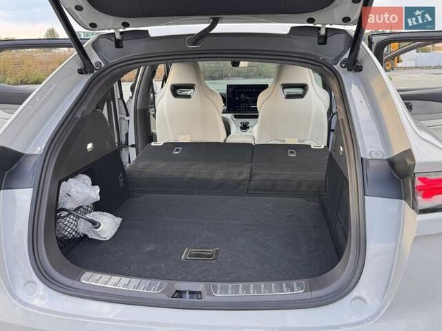 Сірий Denza N7, об'ємом двигуна 0 л та пробігом 8 тис. км за 36800 $, фото 20 на Automoto.ua