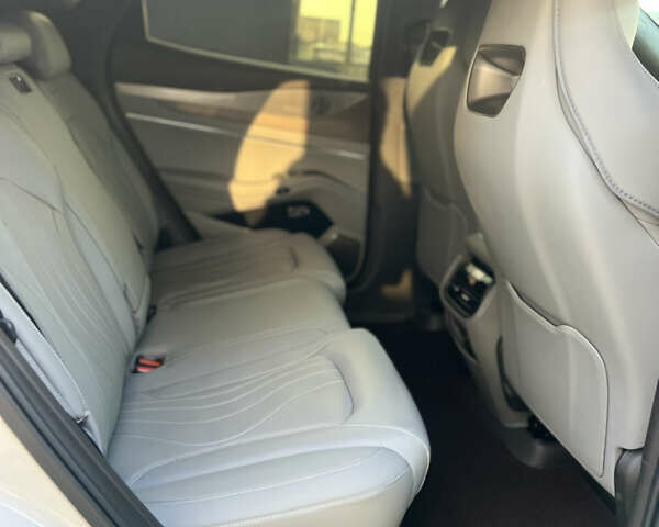 Сірий Denza N7, об'ємом двигуна 0 л та пробігом 17 тис. км за 36500 $, фото 15 на Automoto.ua