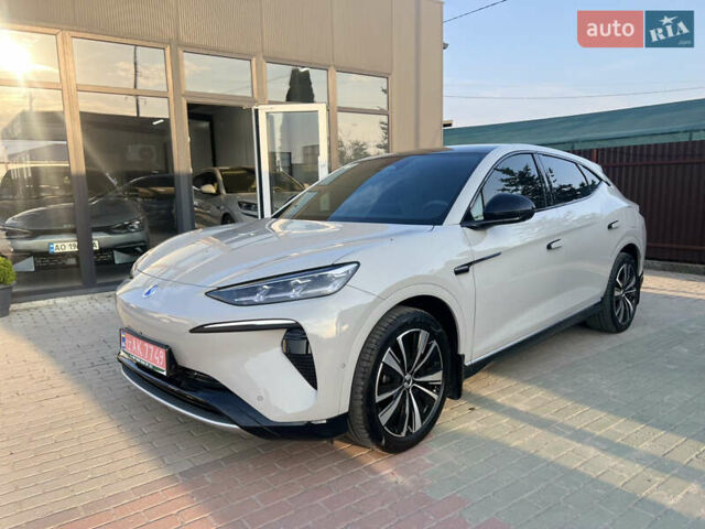 Сірий Denza N7, об'ємом двигуна 0 л та пробігом 17 тис. км за 36500 $, фото 2 на Automoto.ua