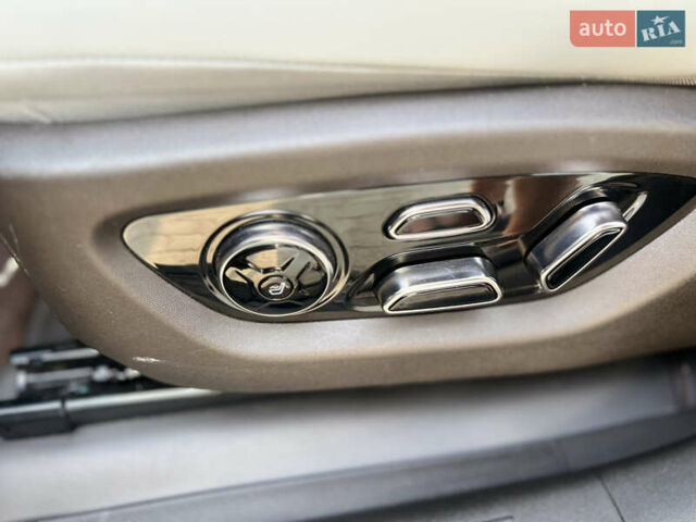 Сірий Denza N7, об'ємом двигуна 0 л та пробігом 17 тис. км за 36500 $, фото 12 на Automoto.ua