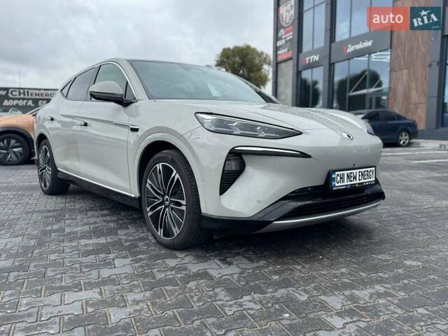 Серый Denza N7, объемом двигателя 0 л и пробегом 5 тыс. км за 44000 $, фото 6 на Automoto.ua