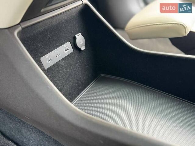 Серый Denza N7, объемом двигателя 0 л и пробегом 5 тыс. км за 44000 $, фото 49 на Automoto.ua