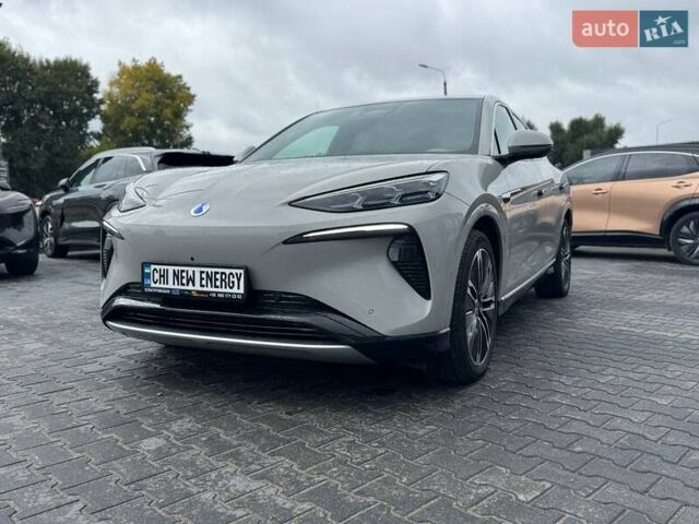 Серый Denza N7, объемом двигателя 0 л и пробегом 5 тыс. км за 44000 $, фото 2 на Automoto.ua