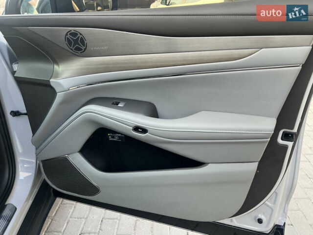 Сірий Denza N7, об'ємом двигуна 0 л та пробігом 17 тис. км за 36500 $, фото 9 на Automoto.ua