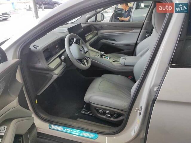 Сірий Denza N7, об'ємом двигуна 0 л та пробігом 7 тис. км за 39899 $, фото 6 на Automoto.ua