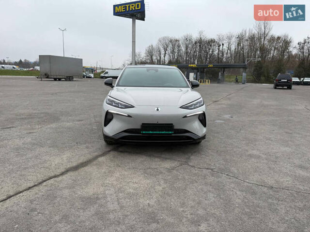 Сірий Denza N7, об'ємом двигуна 0 л та пробігом 12 тис. км за 42700 $, фото 3 на Automoto.ua