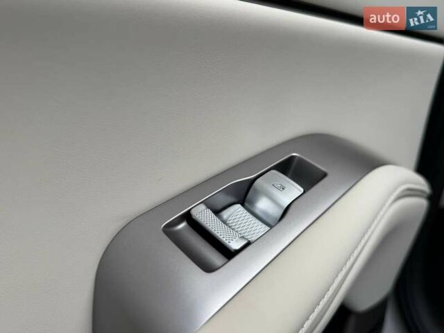 Серый Denza N7, объемом двигателя 0 л и пробегом 5 тыс. км за 44000 $, фото 30 на Automoto.ua