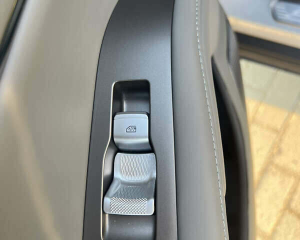 Сірий Denza N7, об'ємом двигуна 0 л та пробігом 17 тис. км за 36500 $, фото 18 на Automoto.ua