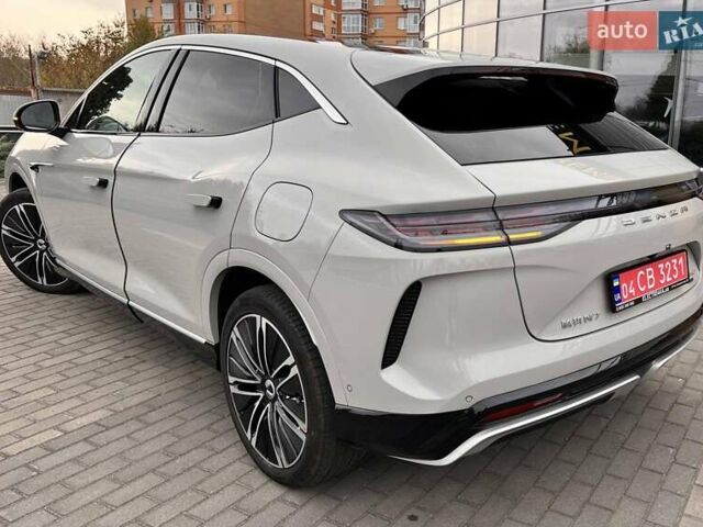 Серый Denza N7, объемом двигателя 0 л и пробегом 1 тыс. км за 45500 $, фото 5 на Automoto.ua